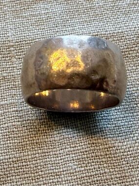 Silpada Hammered Silver-Tone Wide Band Ring size 7
